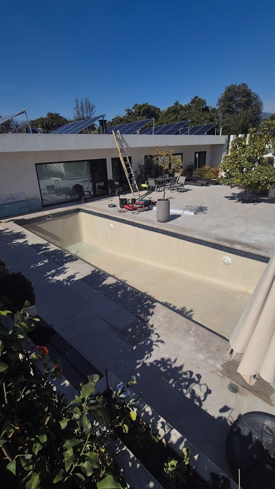 Basecrete - blanco arena kit impermeable. Rend. 7-14m² - imagen 7