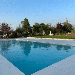 ¿Qué revestimiento elegir para tu piscina? Tendencias y materiales recomendados en 2025